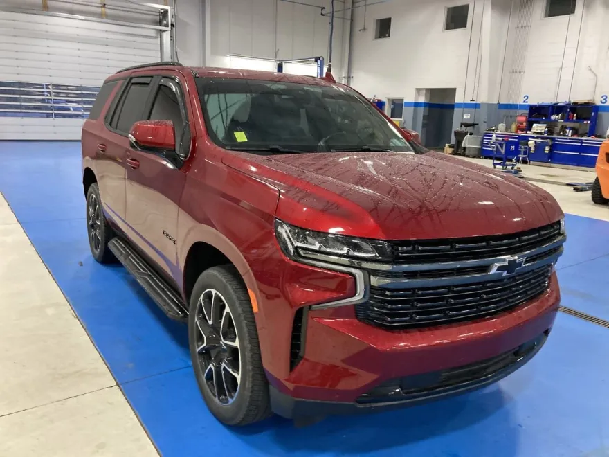 2021 Chevrolet Tahoe RST photo 1