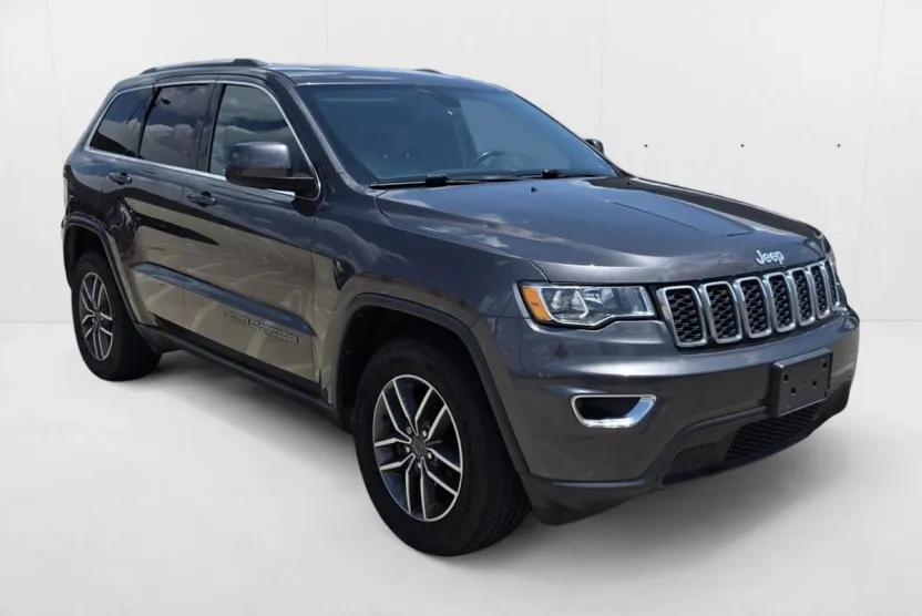 2020 Jeep Grand Cherokee Laredo E photo 1
