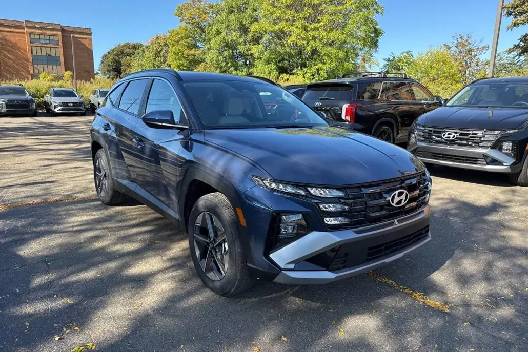 2026 Hyundai Tucson SEL photo 1