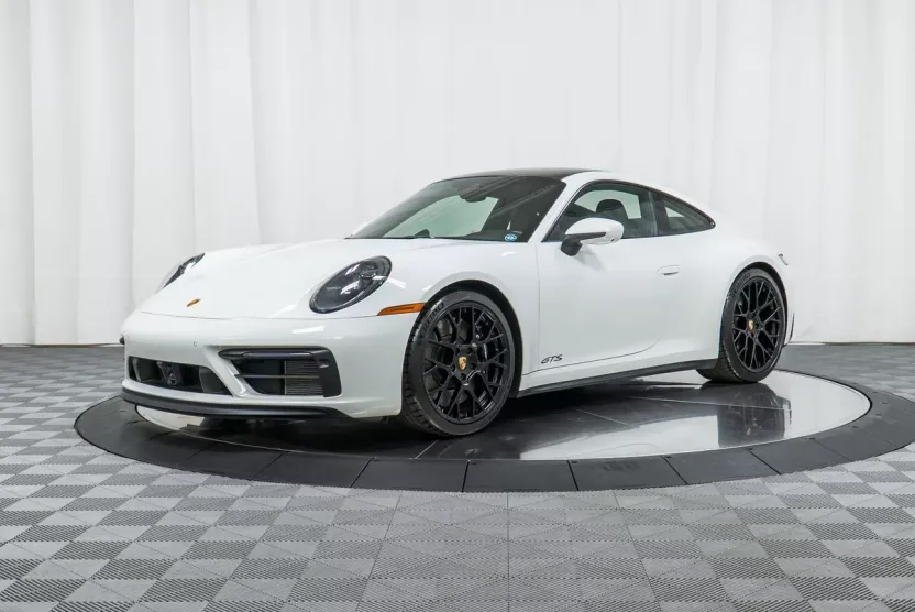 2024 Porsche 911 GTS photo 1
