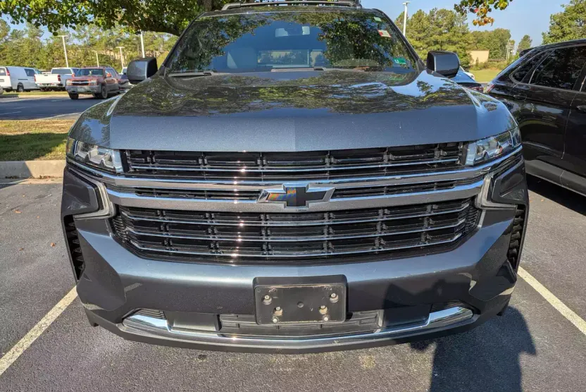 2021 Chevrolet Tahoe LT photo 1