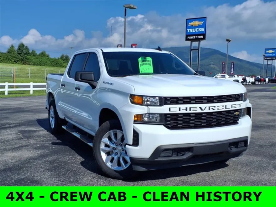 2022 Chevrolet Silverado 1500 Custom photo 1
