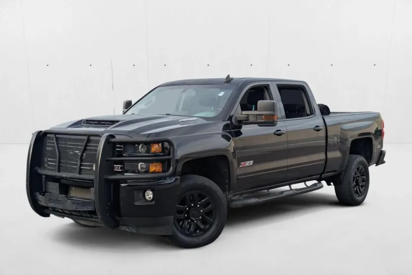 2019 Chevrolet Silverado 2500HD LTZ photo 1