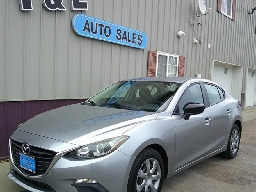 2015 Mazda Mazda3 i SV photo 1