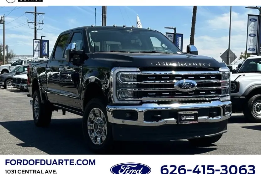 2025 Ford F-350 Lariat photo 1