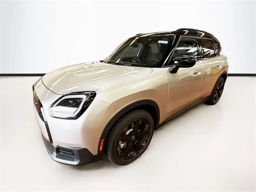 2025 Mini Countryman ALL4 Signature photo 1