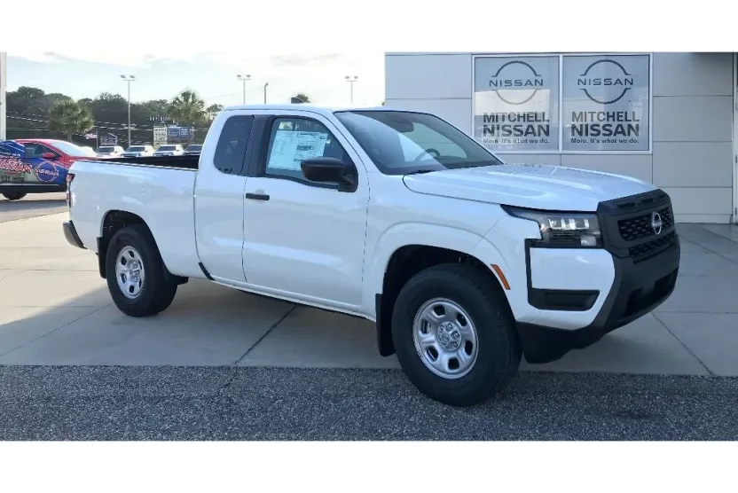 2026 Nissan Frontier King Cab S photo 1