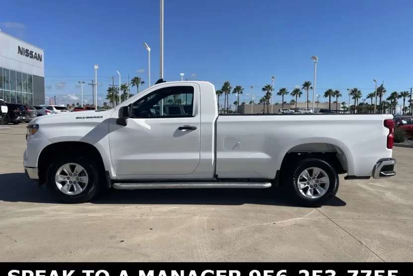 2024 Chevrolet Silverado 1500 photo 1