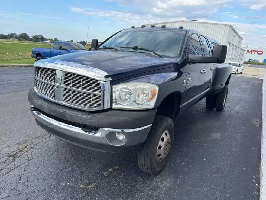 2007 Dodge Ram 3500 SLT photo 1