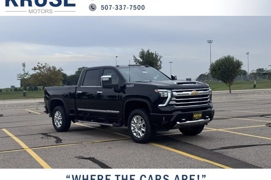 2024 Chevrolet Silverado 3500HD High Country photo 1