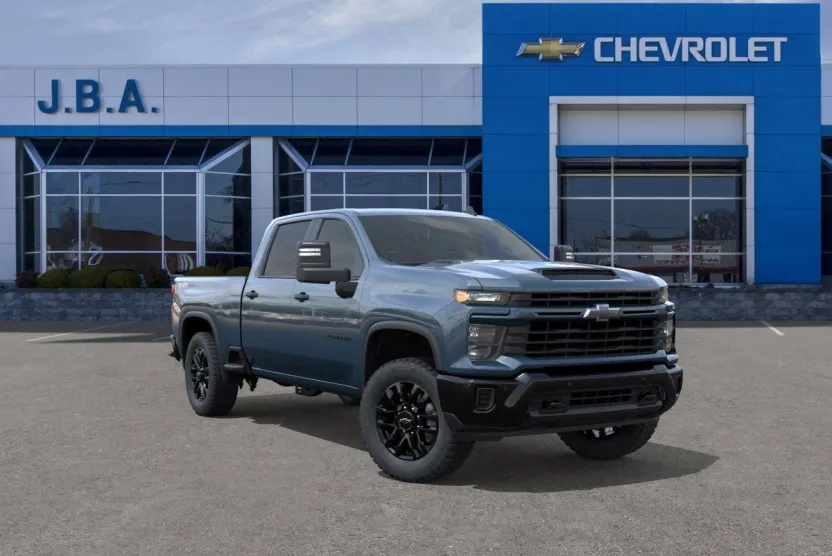 2026 Chevrolet Silverado 2500HD Custom photo 1