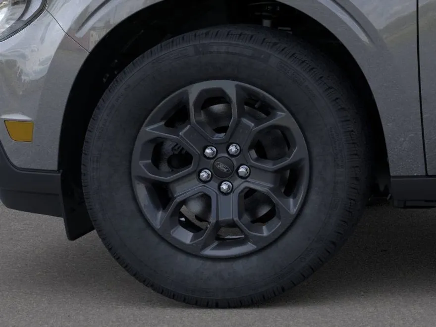 2025 Ford Maverick XLT photo 1