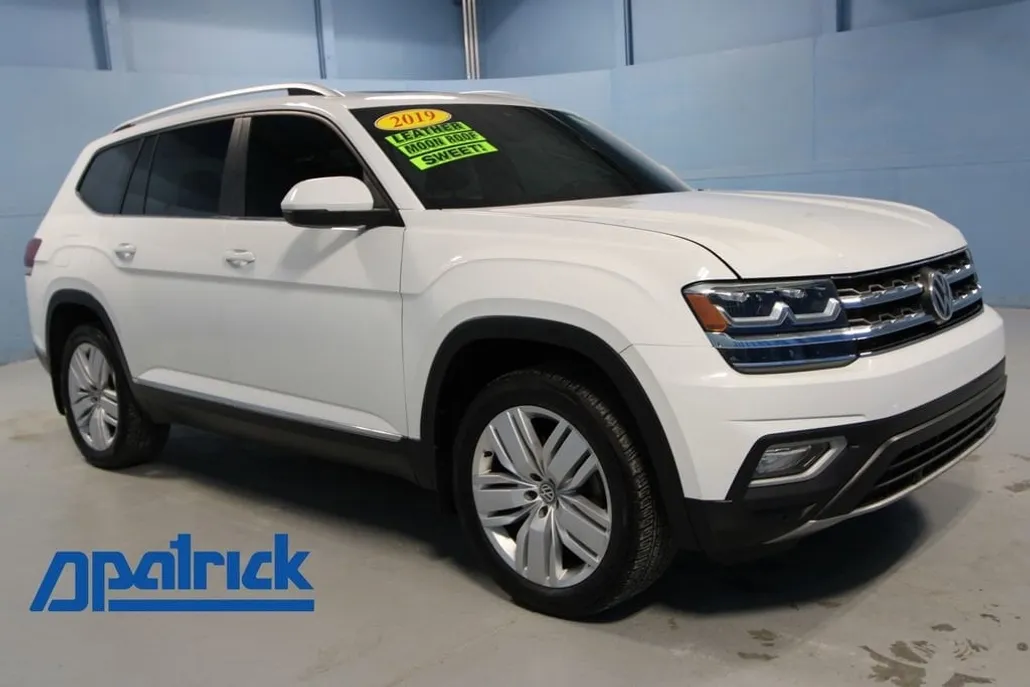 2019 Volkswagen Atlas SE Premium photo 1