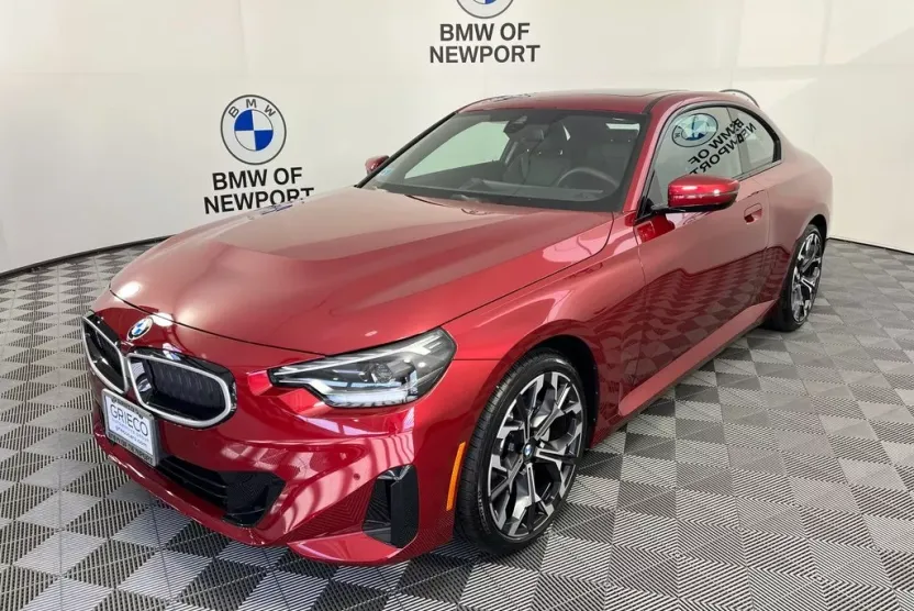 2025 Bmw 230i xDrive photo 1