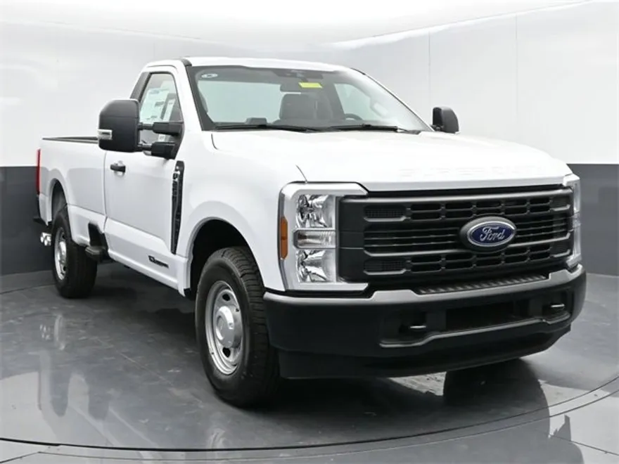 2025 Ford F-250 XL photo 1