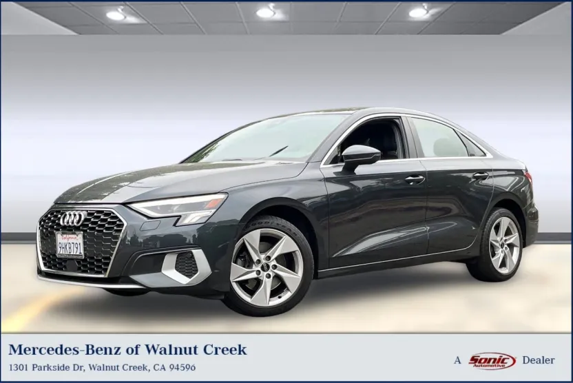 2023 Audi A3 Premium Plus 40 TFSI Quattro photo 1