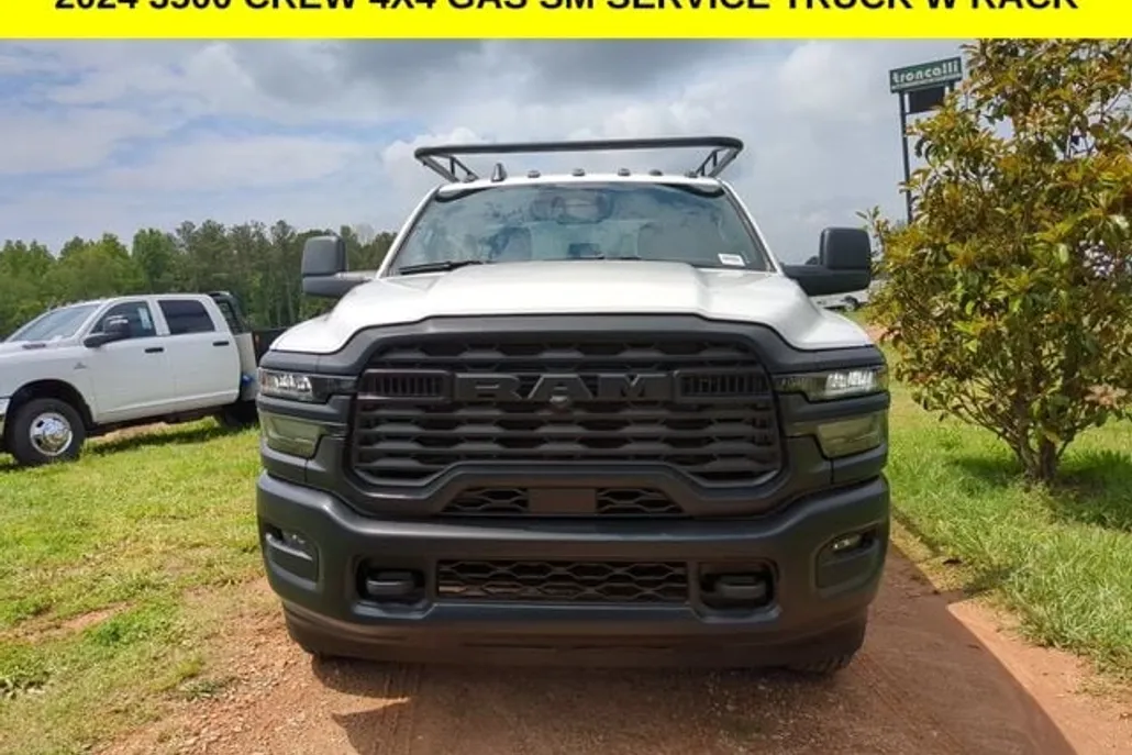 2025 Ram 3500 Tradesman photo 1