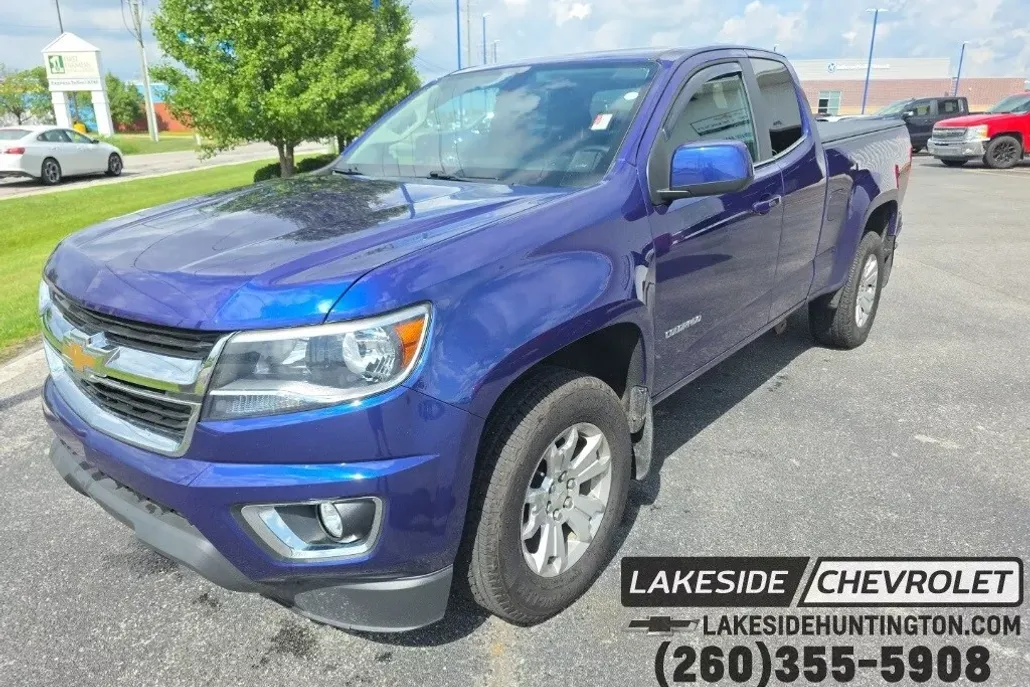 2017 Chevrolet Colorado LT photo 1