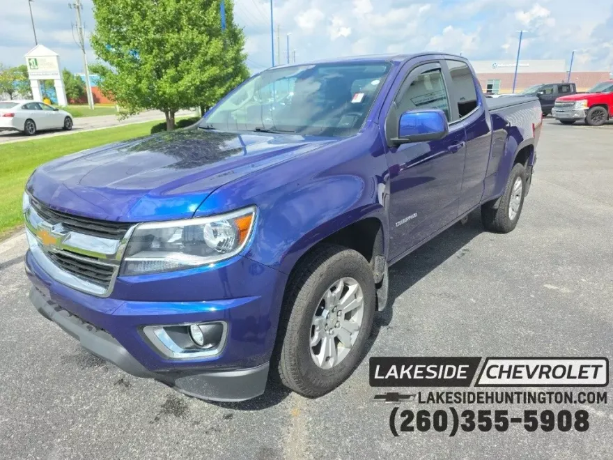 2017 Chevrolet Colorado LT photo 1