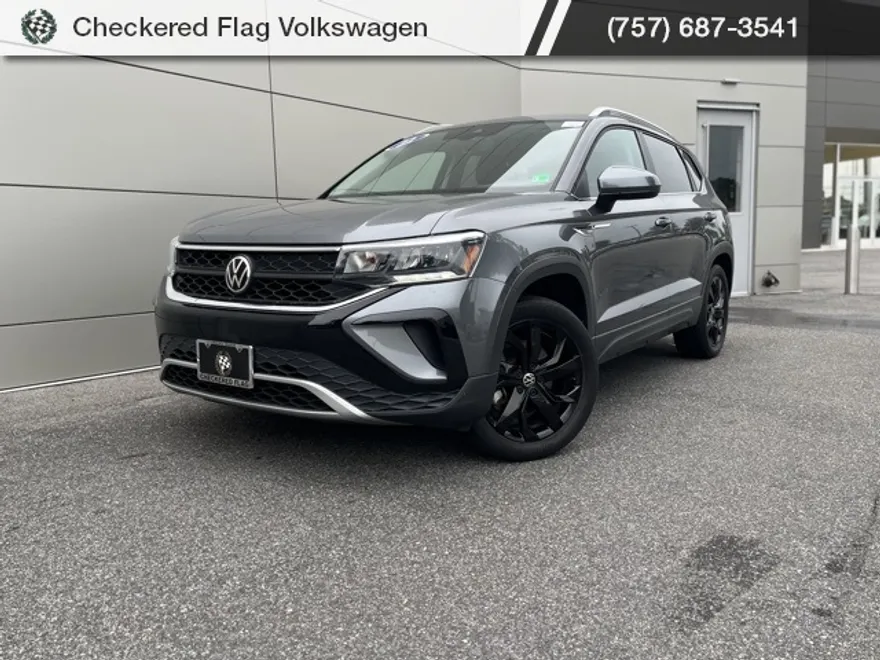 2022 Volkswagen Taos SE photo 1