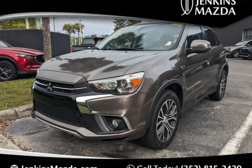 2018 Mitsubishi Outlander Sport SEL photo 1