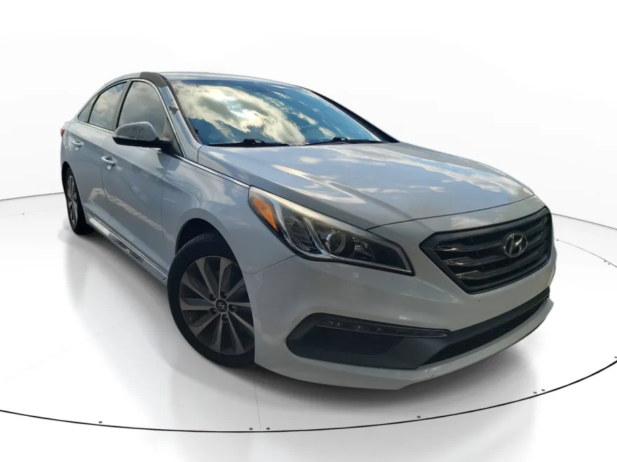 2017 Hyundai Sonata Sport photo 1
