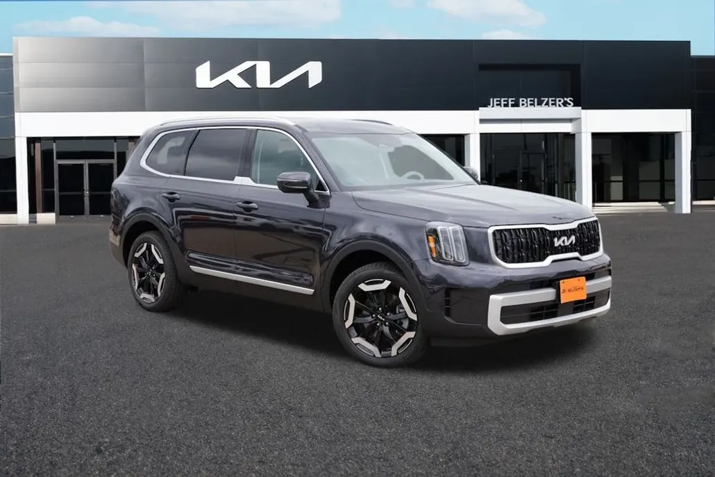 2025 Kia Telluride EX photo 1