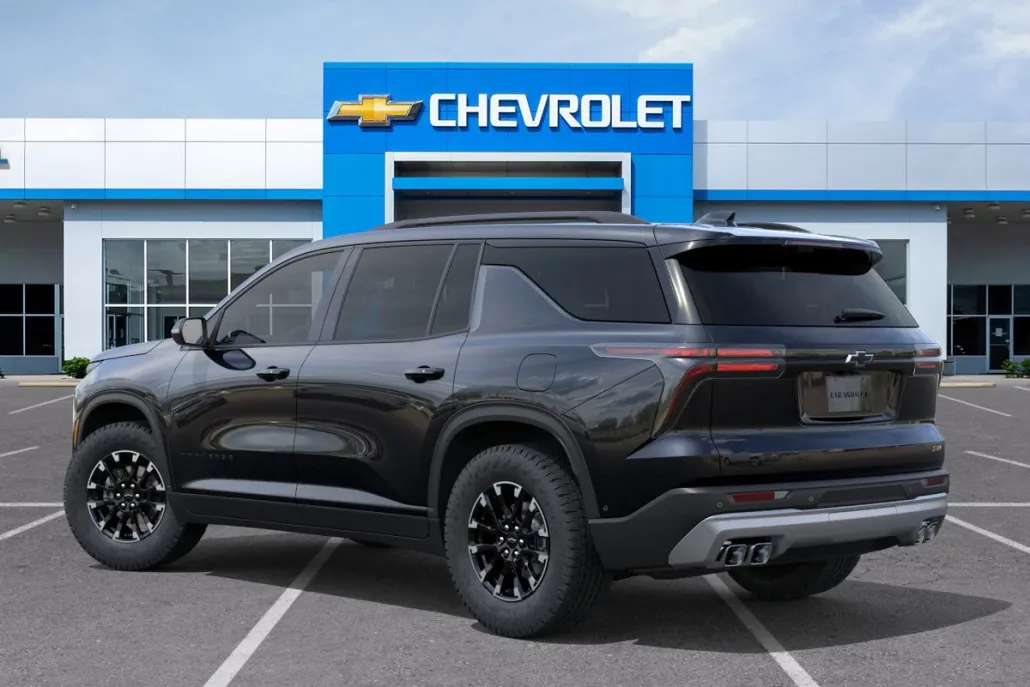 2026 Chevrolet Traverse Z71 photo 1