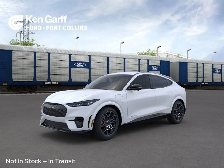 2025 Ford Mustang Mach-E GT photo 1