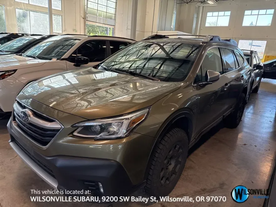 2022 Subaru Outback Touring photo 1