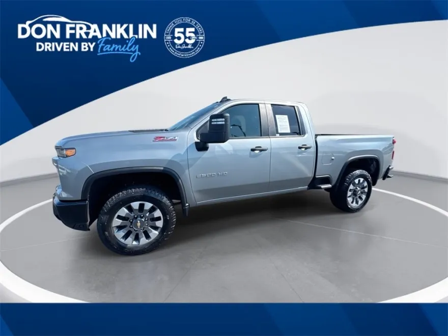2024 Chevrolet Silverado 2500HD Custom photo 1