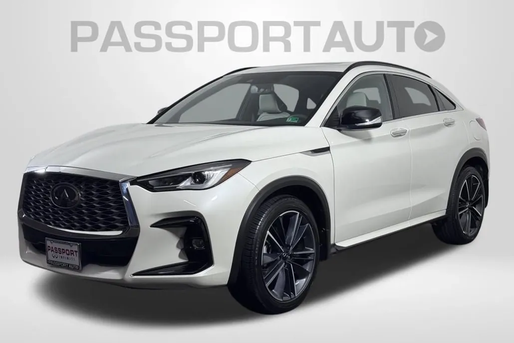 2023 Infiniti QX55 Luxe photo 1