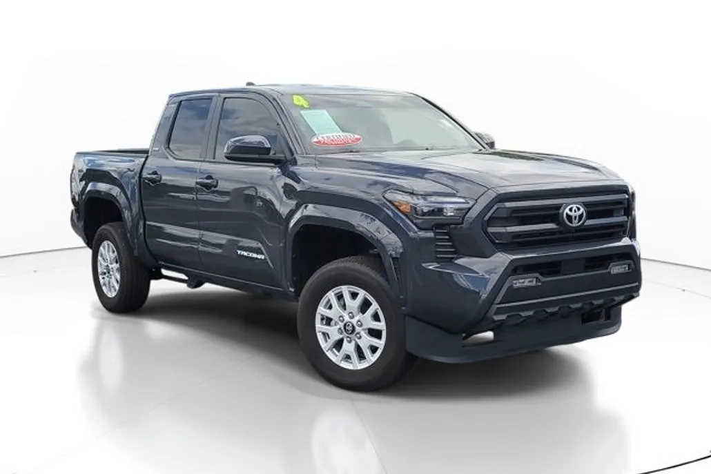 2024 Toyota Tacoma SR5 photo 1