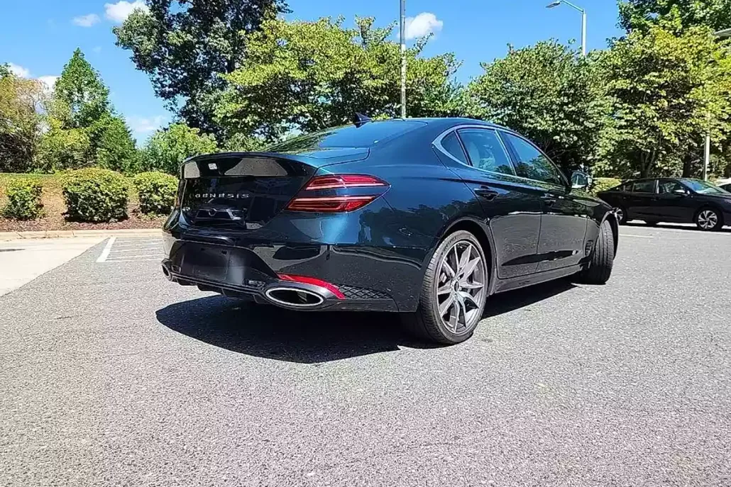 2025 Genesis G70 2.5T photo 1