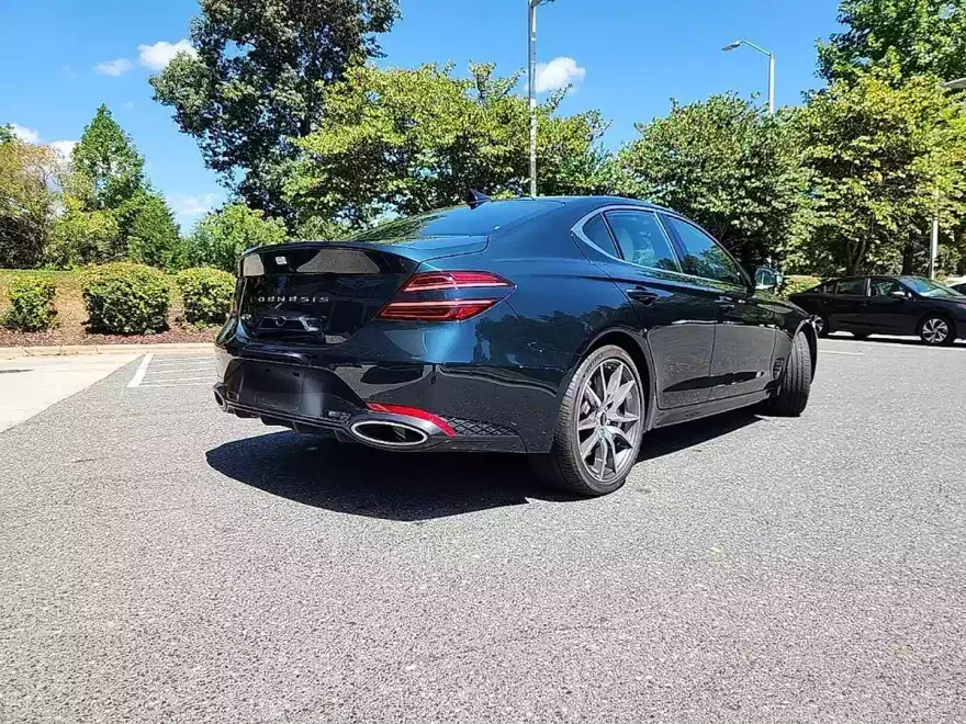 2025 Genesis G70 2.5T photo 1
