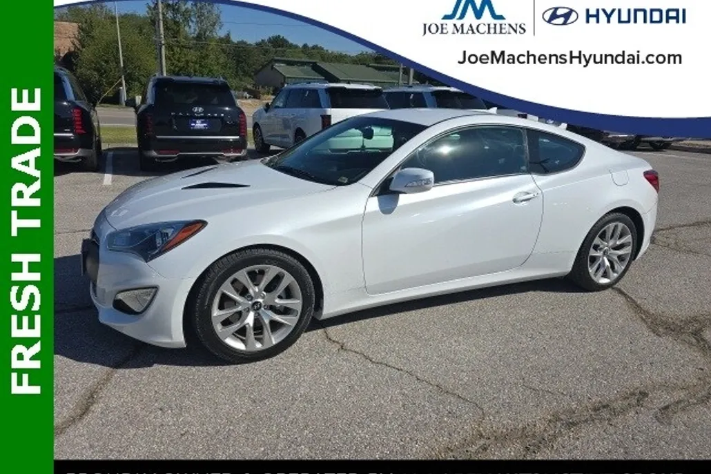 2016 Hyundai Genesis Coupe 3.8 photo 1