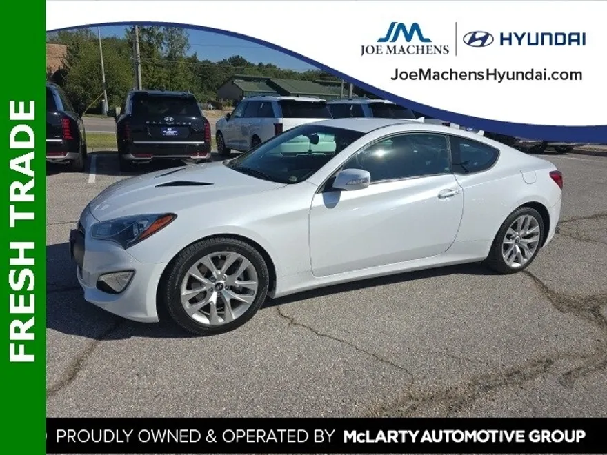 2016 Hyundai Genesis Coupe 3.8 photo 1