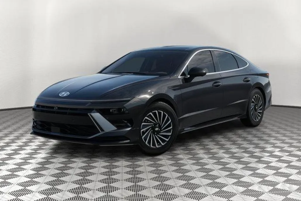 2025 Hyundai Sonata Hybrid Limited photo 1