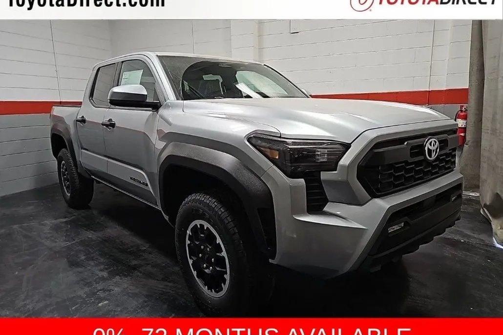 2025 Toyota Tacoma TRD Off-Road photo 1