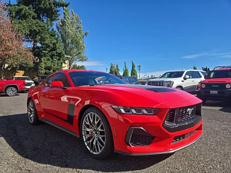 2024 Ford Mustang GT Premium photo 1