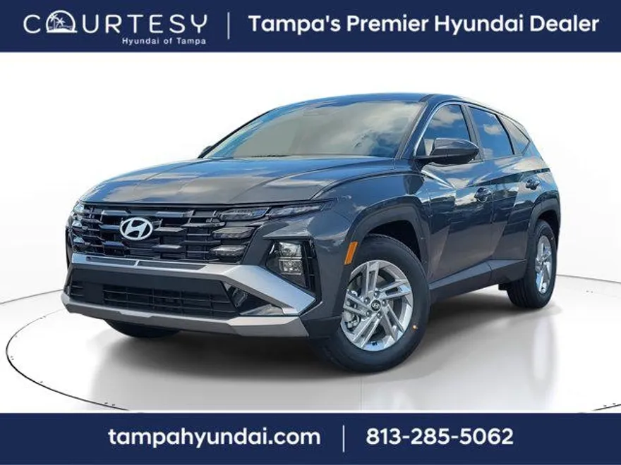 2026 Hyundai Tucson SE photo 1