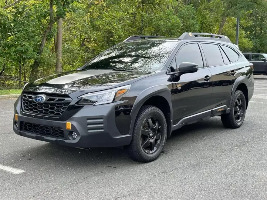 2023 Subaru Outback Wilderness photo 1