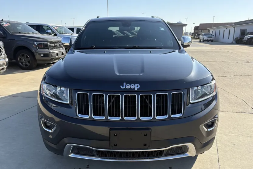 2015 Jeep Grand Cherokee Limited photo 1