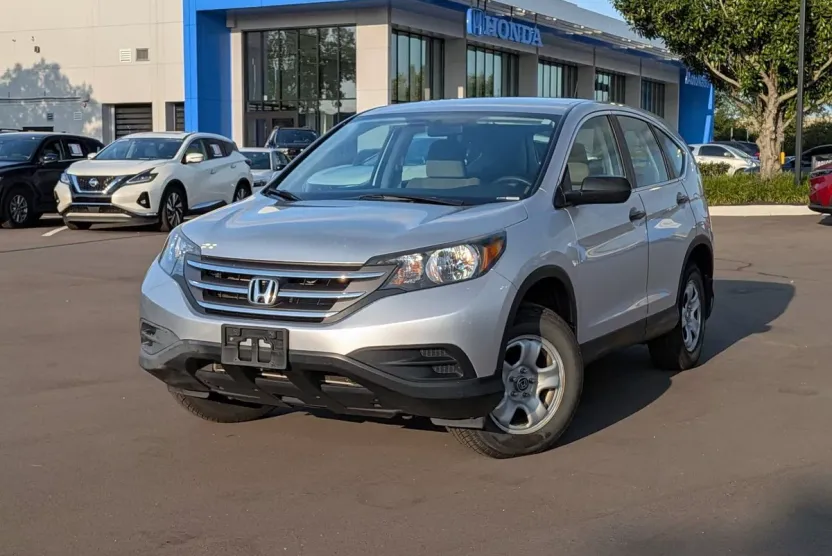 2014 Honda CR-V LX photo 1