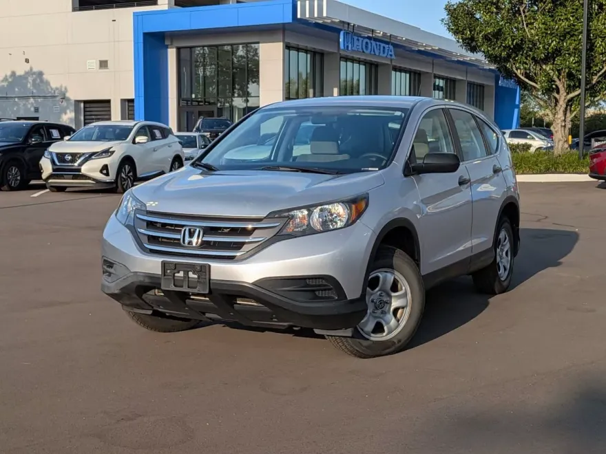 2014 Honda CR-V LX photo 1