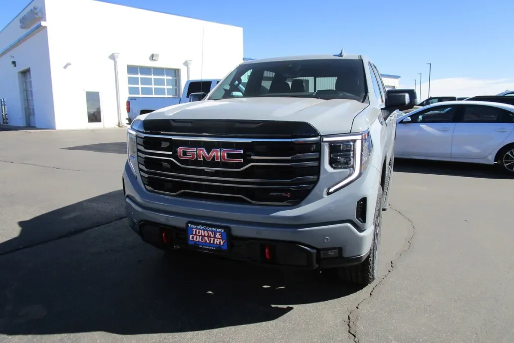 2025 Gmc Sierra 1500 AT4 photo 1