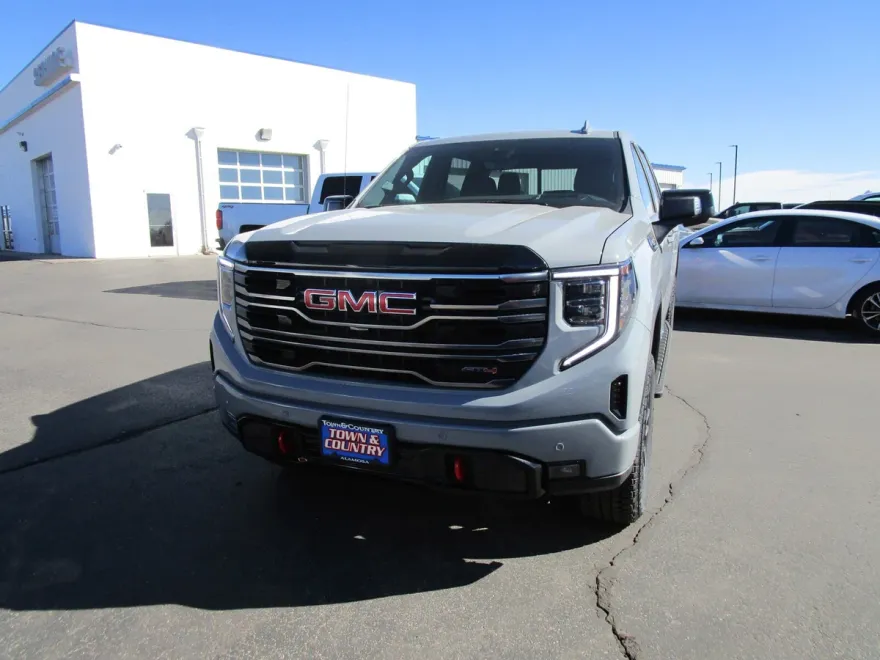 2025 Gmc Sierra 1500 AT4 photo 1