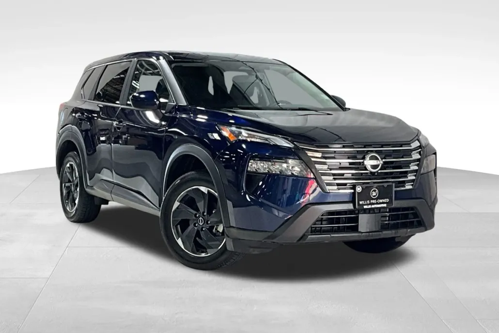 2024 Nissan Rogue SV photo 1