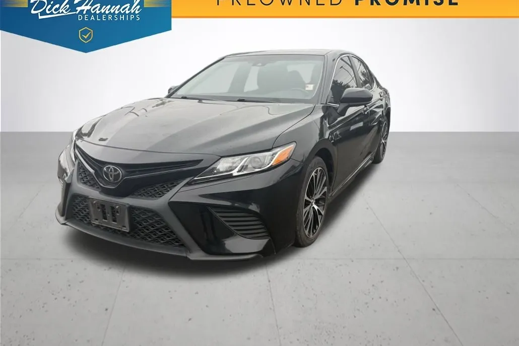2018 Toyota Camry L photo 1