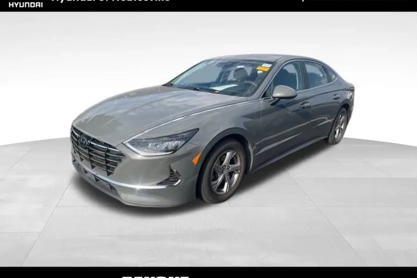 2020 Hyundai Sonata SE photo 1